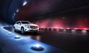 Mercedes GLA SCORE! Sondermodell 2016 außen vorne dynamisch