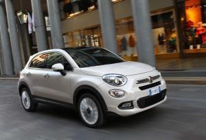 Fiat 500X Lounge 2014 vorne dynamisch außen