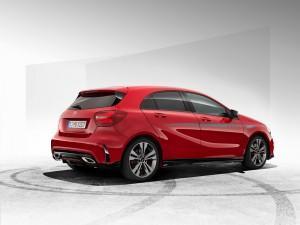 Mercedes Benz A-Klasse 2016 AMG Zubehör seite