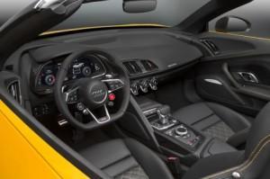 audi_r8_spyder_v10_2016_innen_cockpit