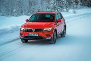 vw-tiguan-2016-vorne-außen-dynamisch