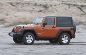 jeep-wrangler-2016-ausen-vorne-dynamisch