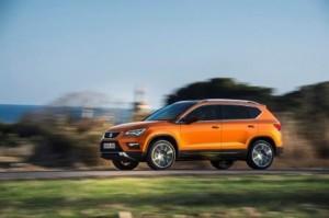 seat_ateca_2016_ausen_seite_dynamisch