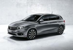 Fiat_Tipo_5-turer_2016_ausen_vorne_statisch