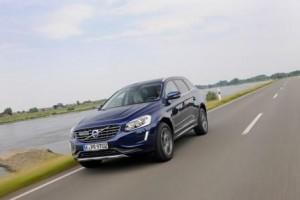 Volvo_XC60_Ocean_Race_Edition_2016_ausen_vorne_dynamisch