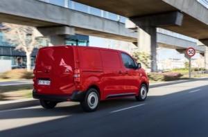 citroen_jumpy_2016_ausen_hinten_dynamisch