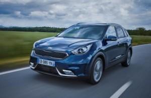 kia_niro_2016_ausen_vorne_dynamisch