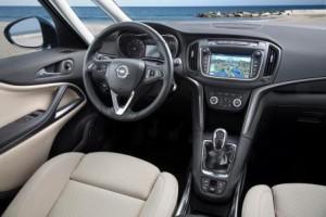 Opel-Zafira-2016_innen_cockpit