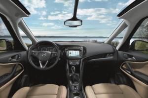 Opel-Zafira-2016_innen_dach_panorama