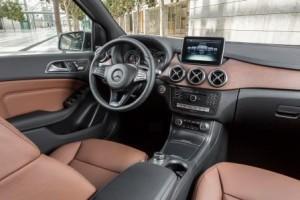 mercedes_b-klasse_2016_innen_cockpit