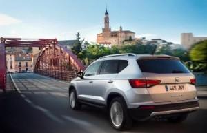 seat_ateca_2016_ausen_hinten_dynamisch (2)