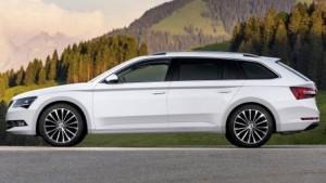 skoda_superb_combi_2016_ausen_seite_statisch