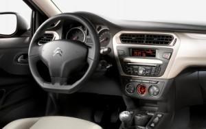 citroen_c-elysee_2016_innen_cockpit