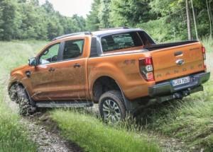 ford_ranger_wildtrak_2016_ausen_hinten_dynamisch