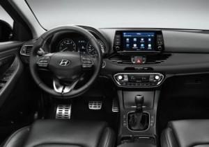 hyundai_i30_2016_innen_cockpit