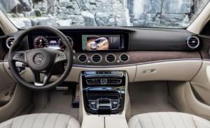 mercedes-benz_e-klasse_all-terrain_2016_innen_cockpit