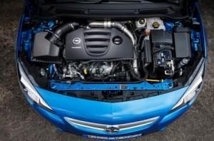 Opel-Astra-OPC-2013-technik-motor