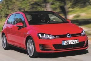 golf-GTI-2013-dynamisch-vorne-schraeg