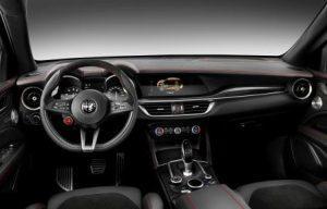 Alfa_Romeo_Stelvio_Quadrifoglio_2016_innen_cockpit