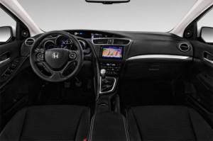 honda-civic-tourer-2016-innen-cockpit