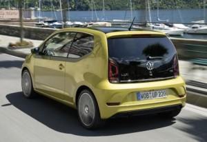 vw-up-2016-dynamisch-ausen-hinten