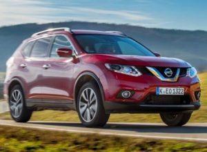 Nissan_X_Trail_2017_ausen_vorne_dynamisch