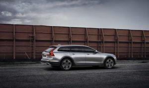 Volvo_V90_Cross_Country_Polestar_Performance_2016_hinten