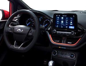 ford_fiesta_2017_innen_cockpit