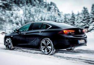 Opel-Insignia-Grand-Sport-2017-ausen-hinten-dynamisch
