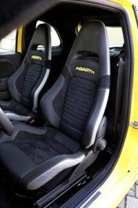 abarth-595-2016-innen-sitze