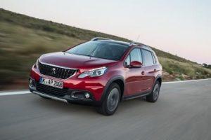 peugeot-2008-2017-ausen-vorne-dynamisch