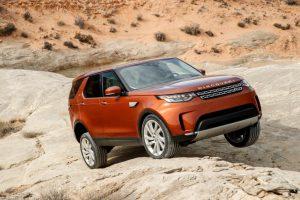 land-rover-discovery-2017-ausen-vorne-dynamisch