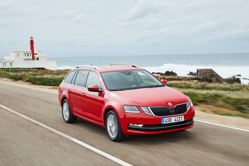 Skoda Octavia Combi Im Test 2017 Ein Gepflegter Familien Kombi Meinauto De