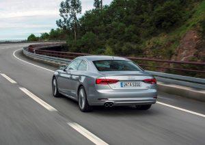 audi-a5-coupe-2017-ausen-hinten-dynamisch