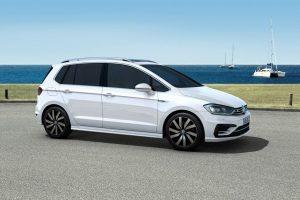 vw-golf-sportsvan-2017-ausen-seite