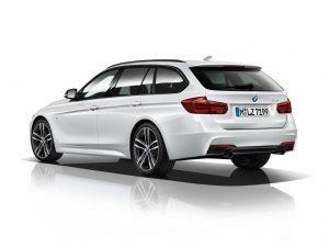 bmw-3er-2017-ausen-hinten-schraeg