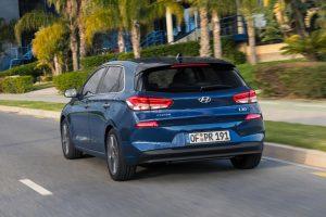 hyundai-i30-2017-ausen-hinten-dynamisch