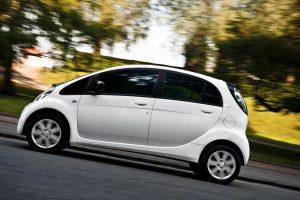 citroen-c-zero-2017-ausen-seite-dynamisch
