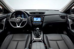 nissan-x-trail-crossover-2017-innen-cockpit