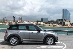 mini-countryman-plugin-hybrid-2017-ausen-seite