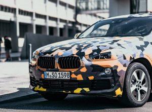 bmw-x2-2017-getarnt-ausen-vorne