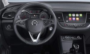 Opel-Grandland-X-innen-cockpit-nah
