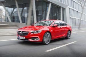 Opel-Insignia-Grand-Sport-2017-ausen-seite-schraeg