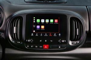 fiat-500L-2018-innen-navi-carplay