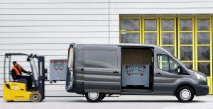 ford-transit-2017-ausen-seite-laden