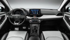 hyundai-i30-2017-innen-cockpit