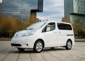 Nissan-e-NV200-2018-ausen-vorne