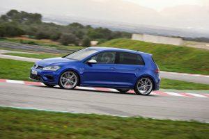 VW-golf-r-2017-ausen-seite