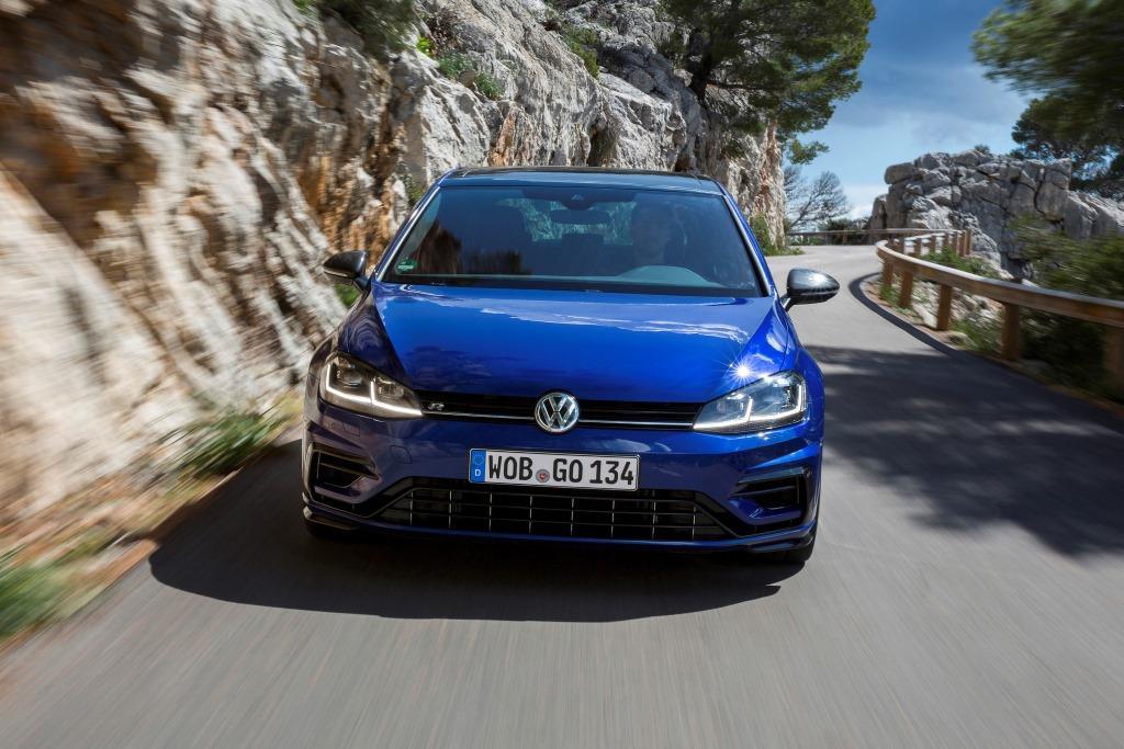 VW Golf 7 R Facelift Fahrbericht (2017) - So fährt der stärkste Serien-Golf  Review/Track/Test 