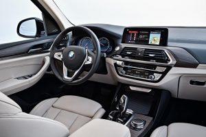 bmw-x3-2018-innen-cockpit